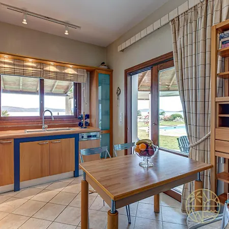 Beachfront Armonia In Porto Hydra By Goutos Villa Rozaiika