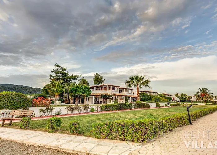 Beachfront Armonia In Porto Hydra By Goutos