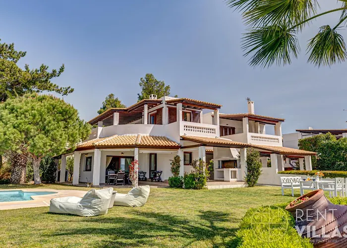 Beachfront Armonia In Porto Hydra By Goutos *