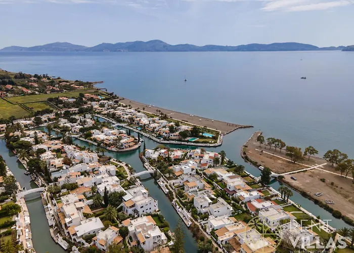 Beachfront Armonia In Porto Hydra By Goutos * Эрмиони