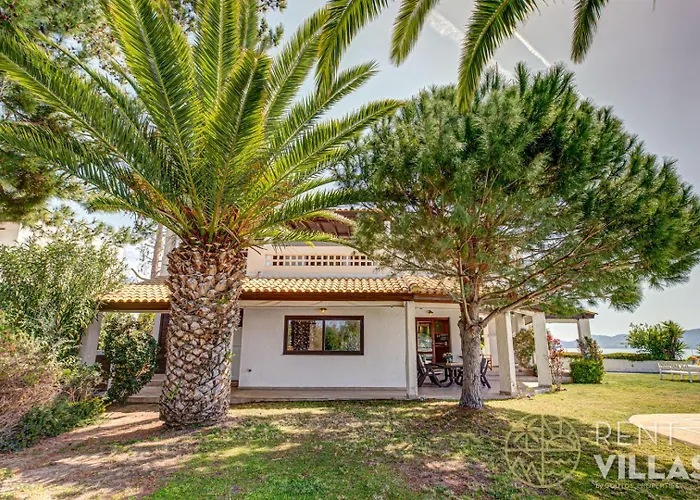 Beachfront Armonia In Porto Hydra By Goutos Вилла