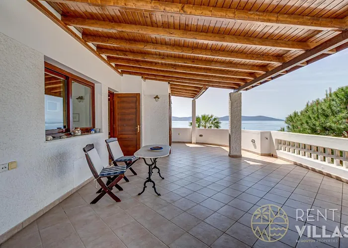 Beachfront Armonia In Porto Hydra By Goutos *